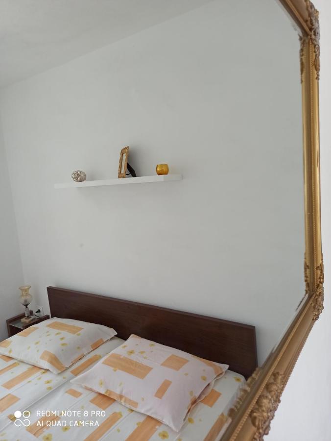 Boni02 Apartment Gdinj Luaran gambar